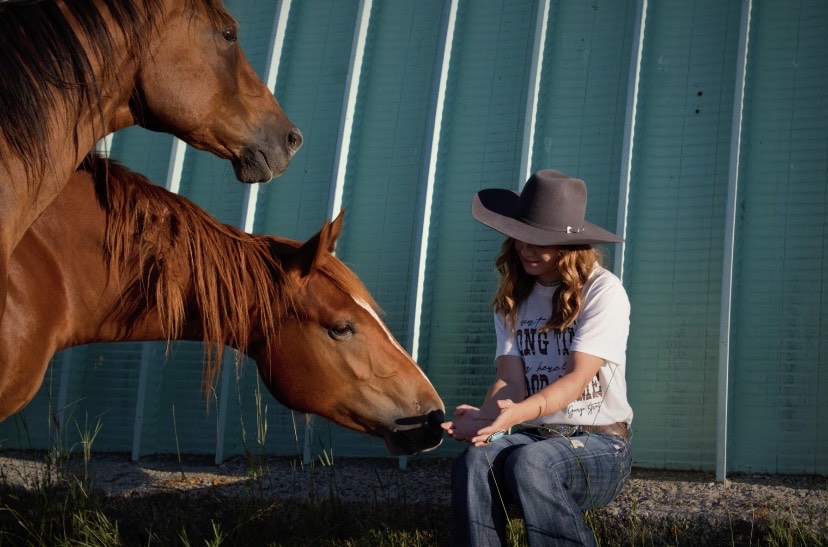 Minton, Saskatchewan artist joins Lyle Local